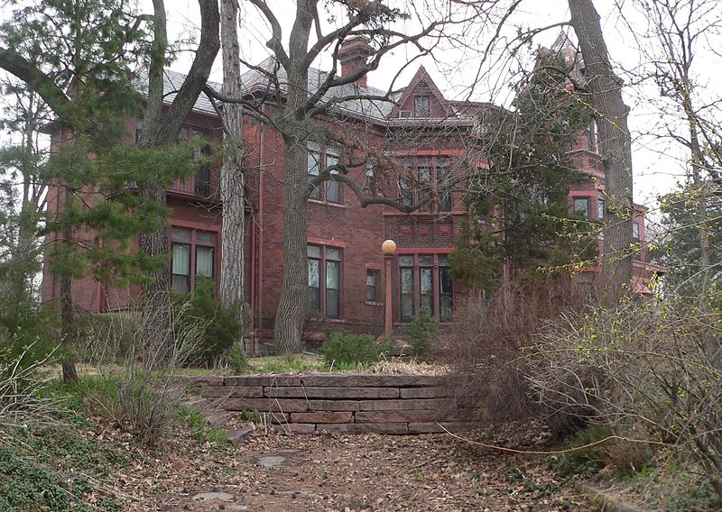 A History of the Mercer Mansion in North Omaha