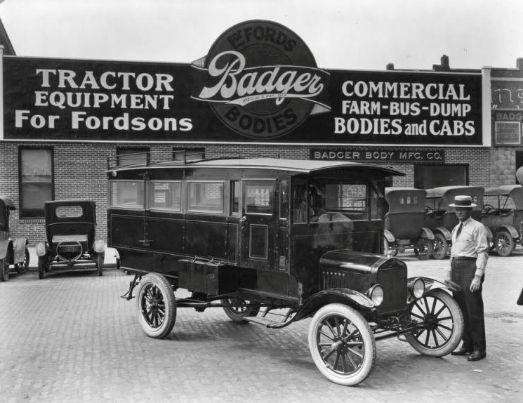 Badger Auto Body Company, North Omaha, Nebraska